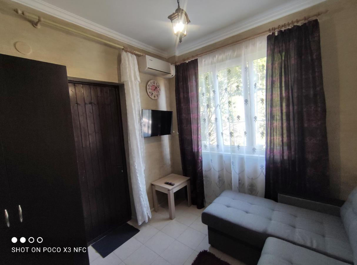 Guest House Chalet Agave Gagra Buitenkant foto