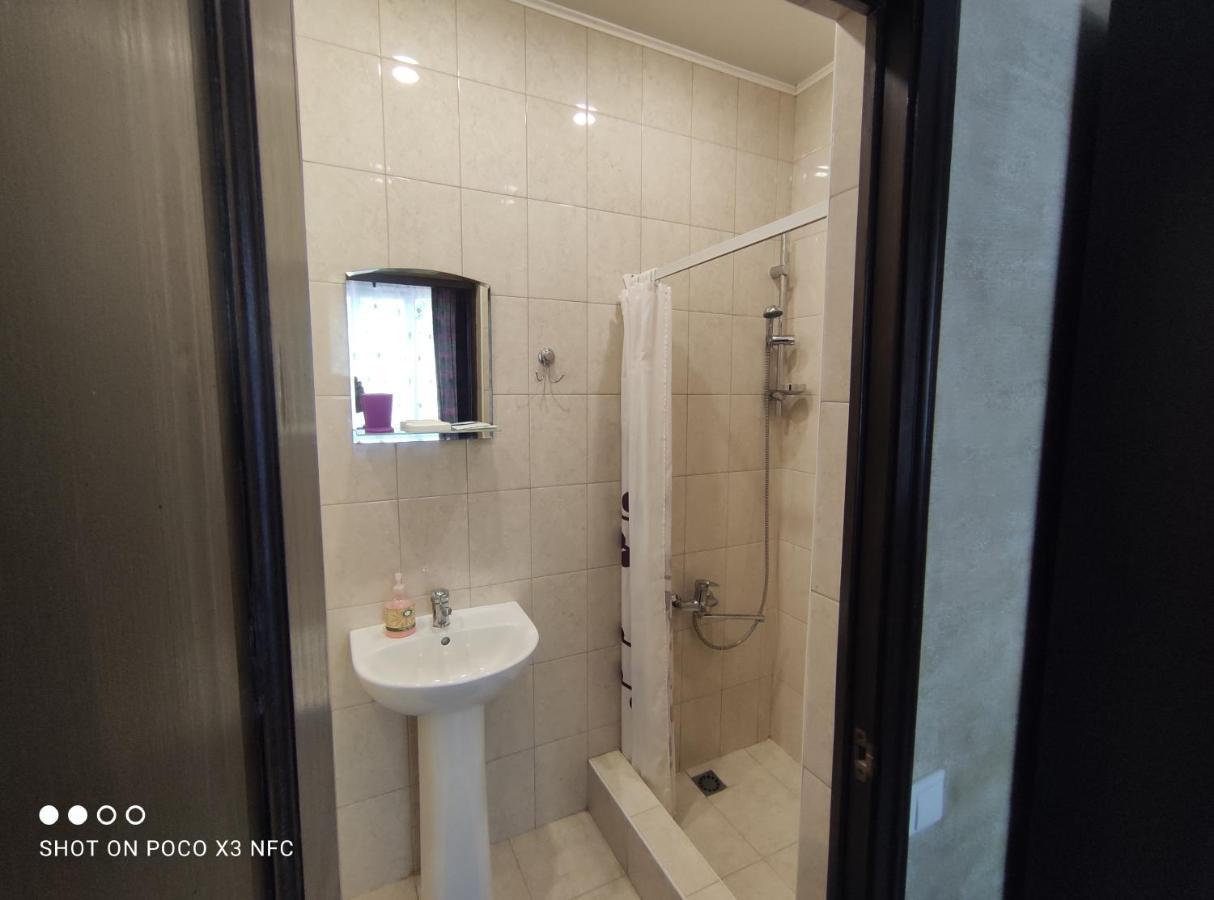 Guest House Chalet Agave Gagra Buitenkant foto