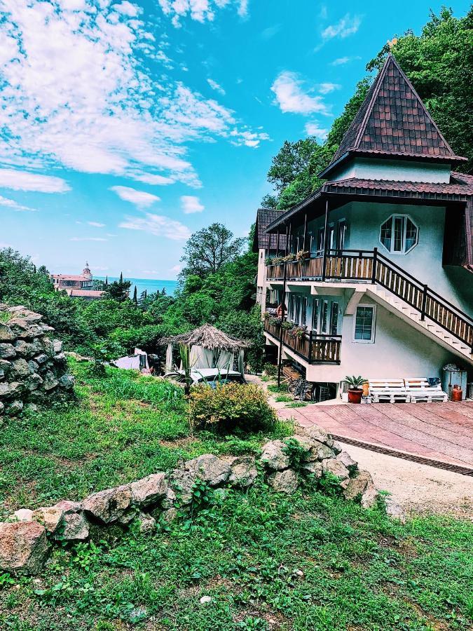 Guest House Chalet Agave Gagra Buitenkant foto